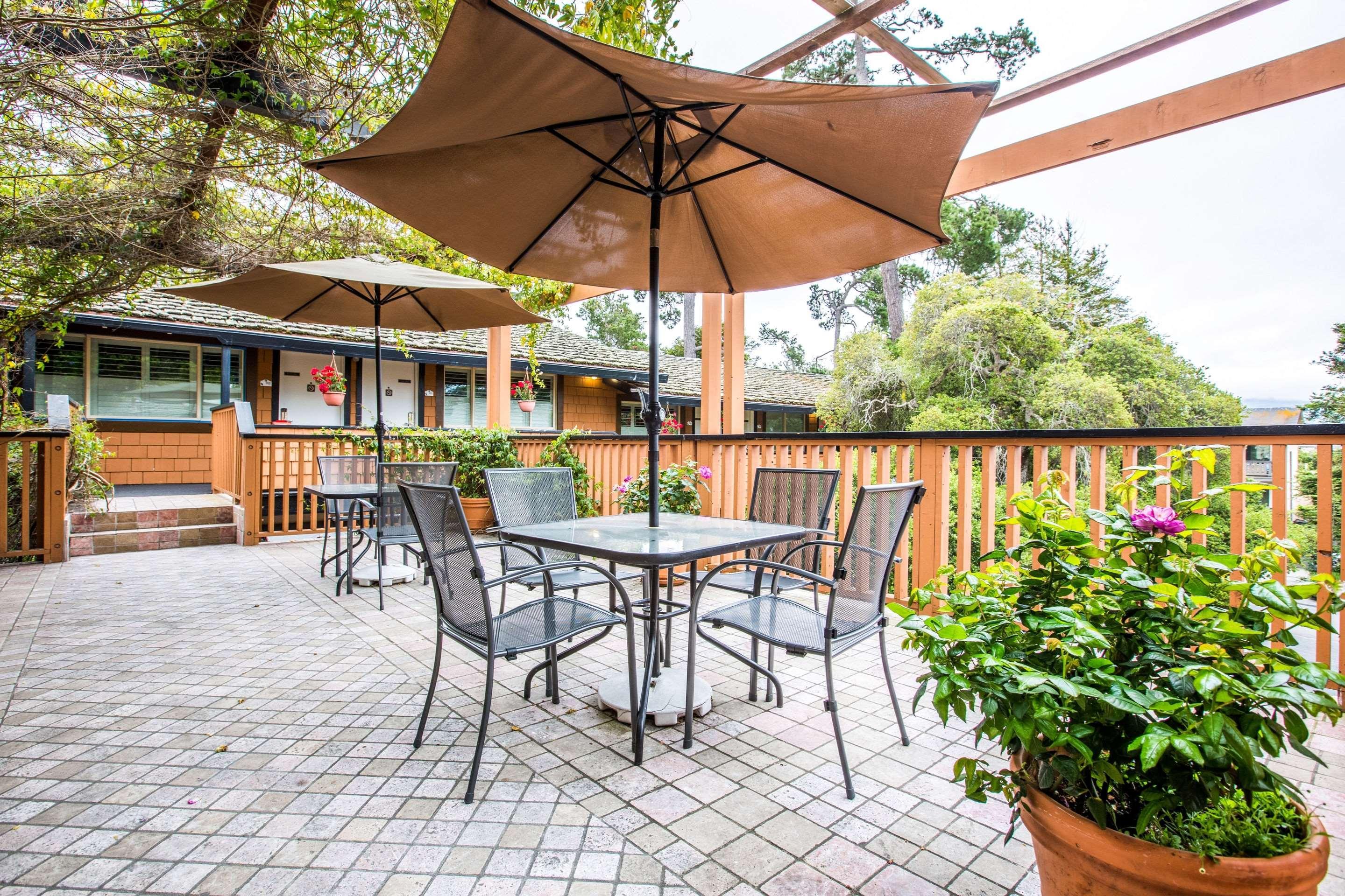 Clarion Collection Carmel Oaks Inn Extérieur photo